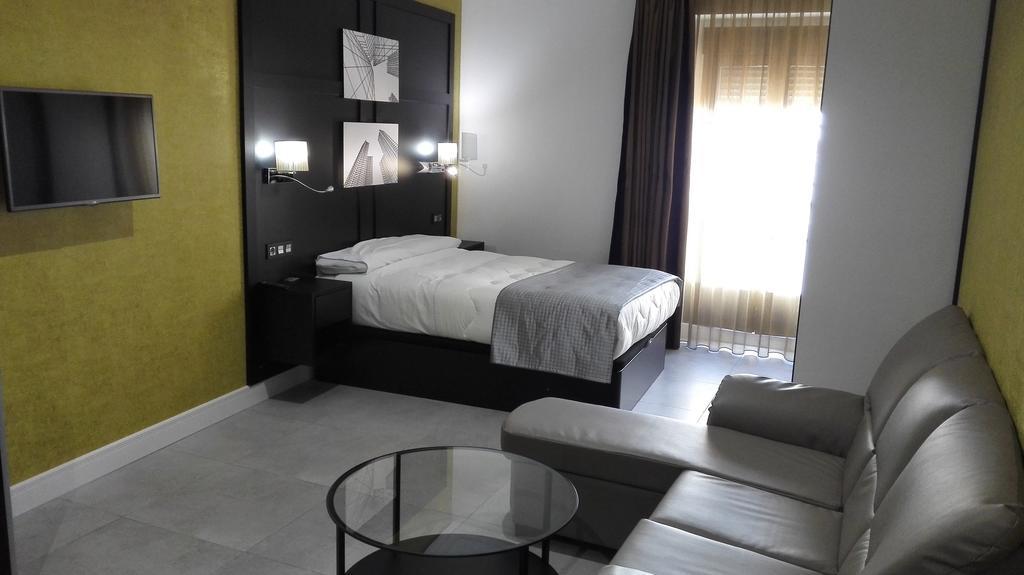 Apartamentos Las Palmeras Palma del Rio Room photo